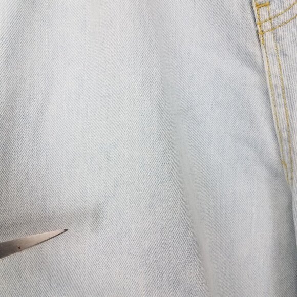 Nasty Gal Collection Size 18 Light denim wash Distressed Jeans Ripped NWT w flaw - Picture 14 of 16